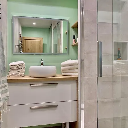 Les Trois B - Hypercentre De * Beaune (Cote d'Or)