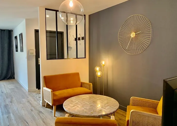 Les Trois B - Hypercentre De * Бон